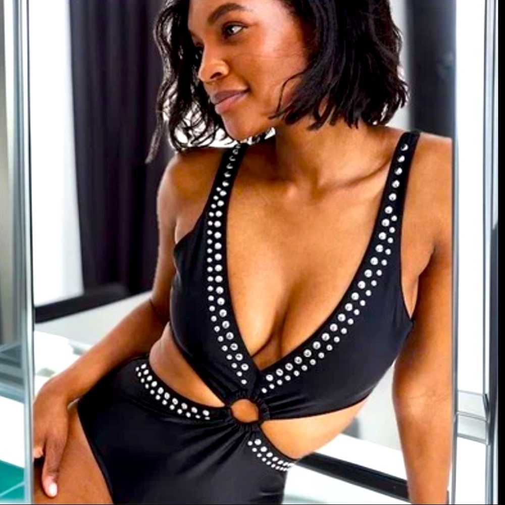 BAR III BLACK SILVER STUDS Tell Me About It 1Pc Swimsuit Momokini Cut-Out Sides